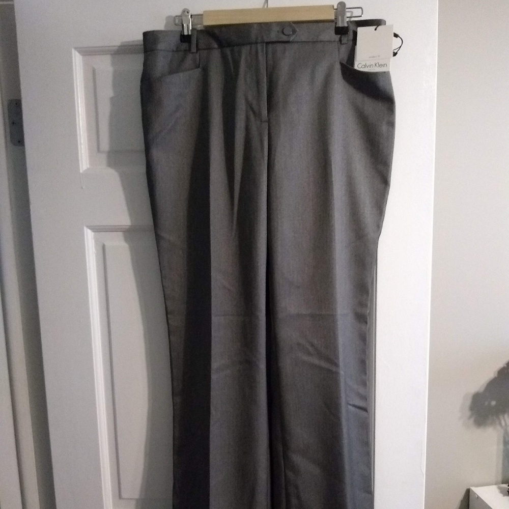 Calvin Klein Modern Fit pants  Size 10